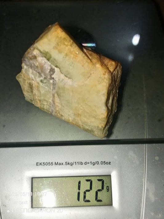 Natural Loose Beryl with loose quartz and Mica